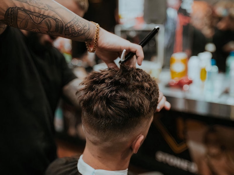 Skin fade haircut at KLUTCH Barbershop NDG Montreal